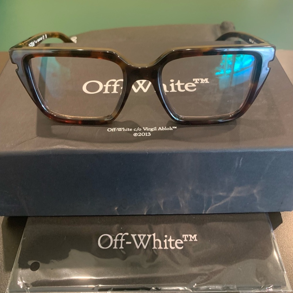 OFF WHITE OERJ052 Col 6000 Tortoise 
51mm Square Eyeglasses 